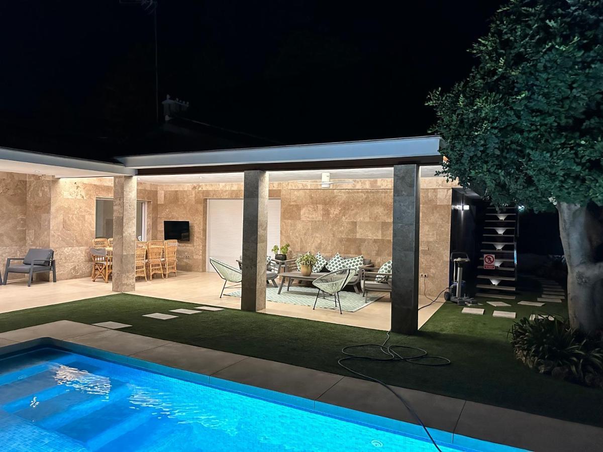 Casa Vacacional Malaga 14 Chalet Екстер'єр фото